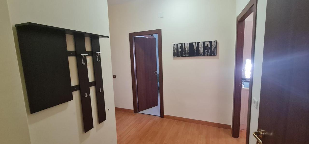 Appartamento Roma 800Mt Dalla Metro Esterno foto